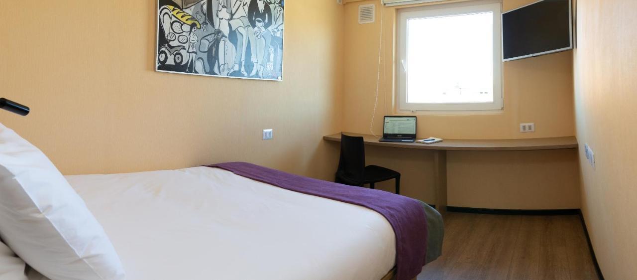 Hotel Modular Express Calama Bagian luar foto
